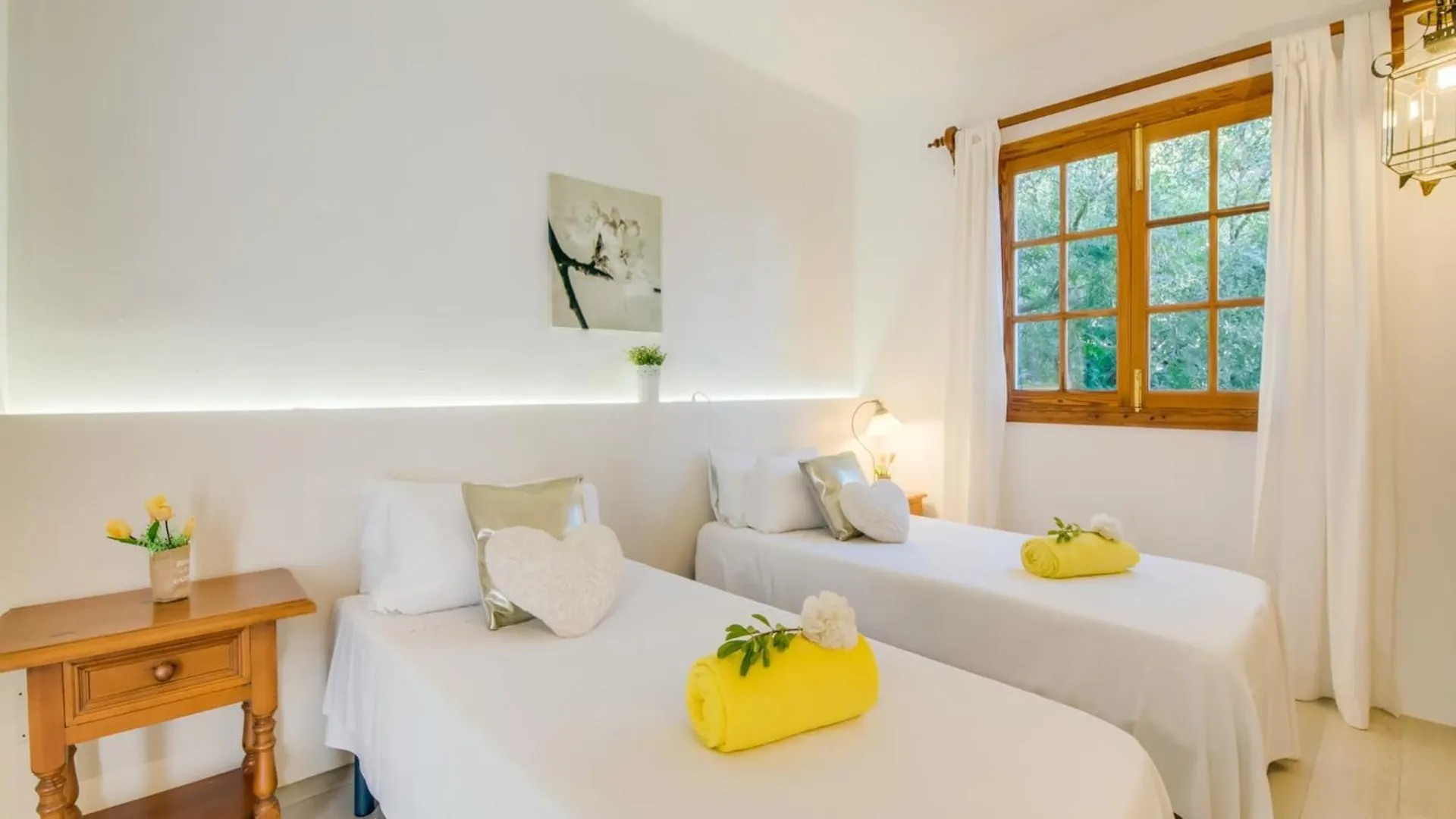 5 Bedroom Holiday Home, Capdepera Spain